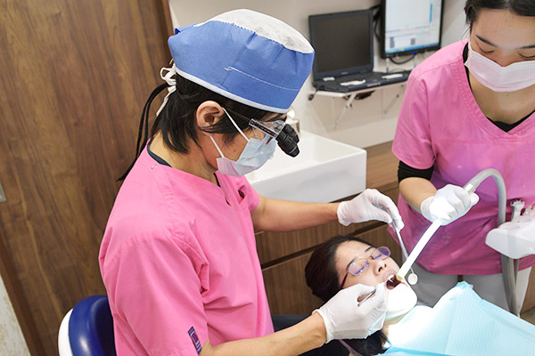河野歯科クリニック　審美性と同時に、機能性も重視した治療スタイル