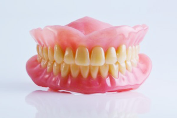 河野歯科クリニック　入れ歯治療