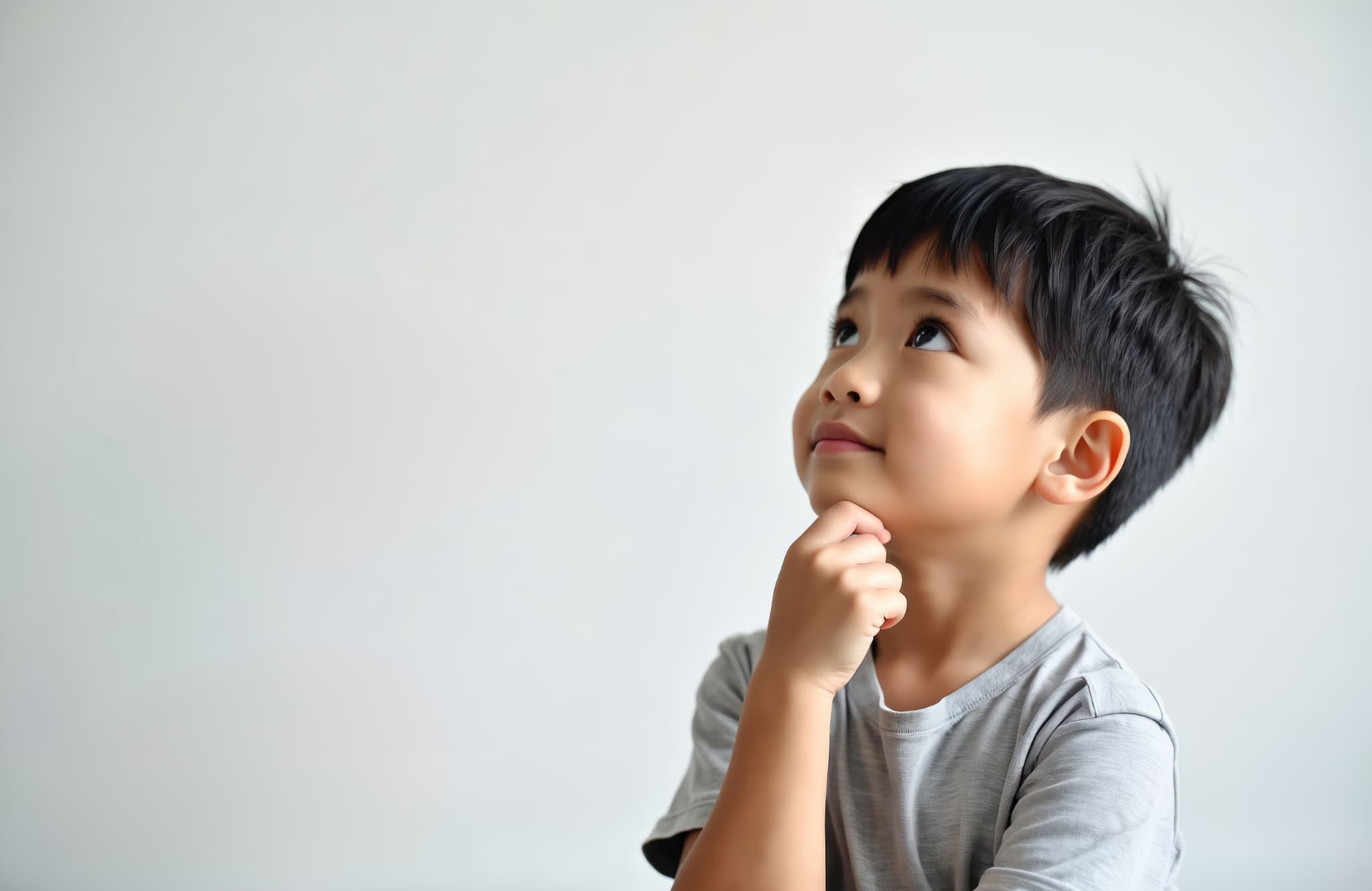 MFTはどんな子どもが受けるのか考える男の子