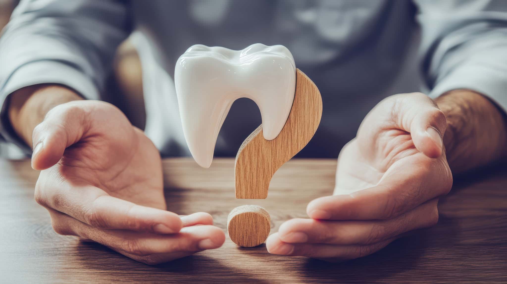 セラミックの歯が欠けた場合はどうすれば良いのか説明するイメージ